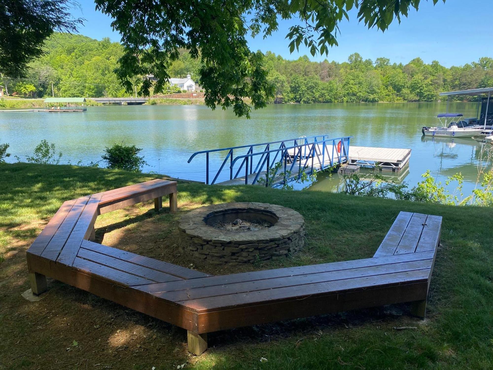 Boundary Waters Resort & Marina Hiawassee Dış mekan fotoğraf
